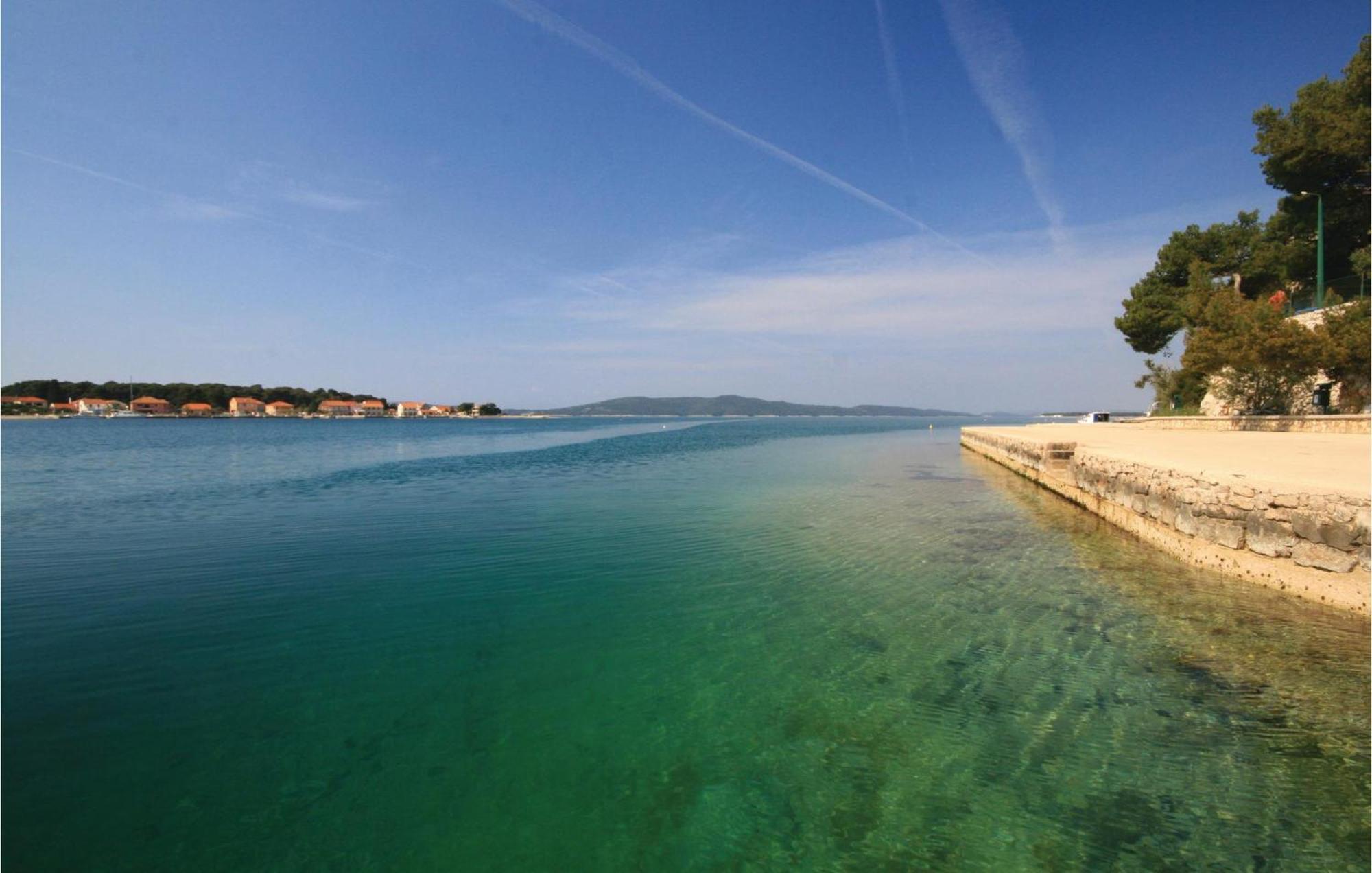 Cozy Apartment In Brodarica With Wifi Brodarica (Sibenik-Knin) Exterior foto